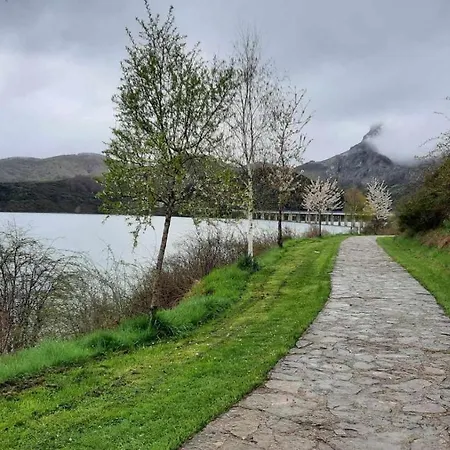 En Montanas De Carmen Vut-le-4950 Lägenhet