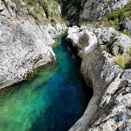 En Montanas De Carmen Vut-le-4950 Riaño